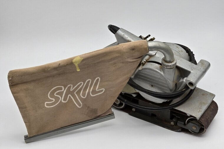 Vintage Skil Model 595 Belt Sander - $71.96