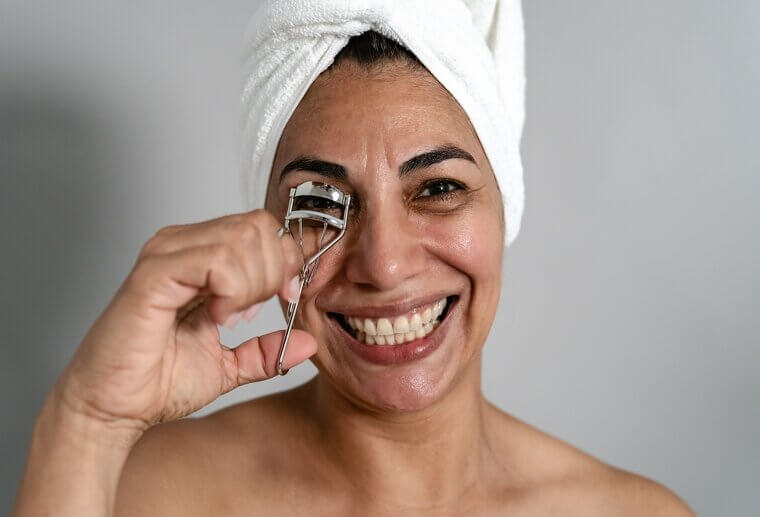 Eyelash Curlers Can Enhance Your Natural Beauty