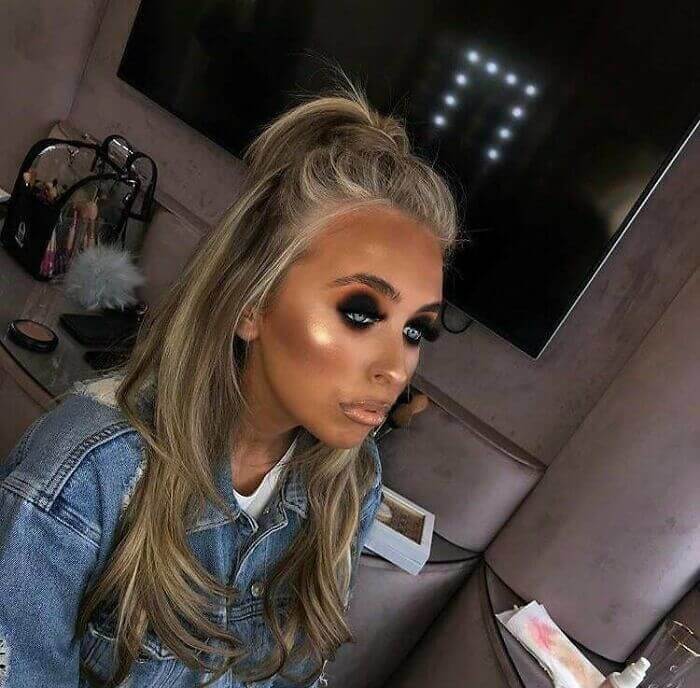 This Makeup Artist Needs To Be Fired