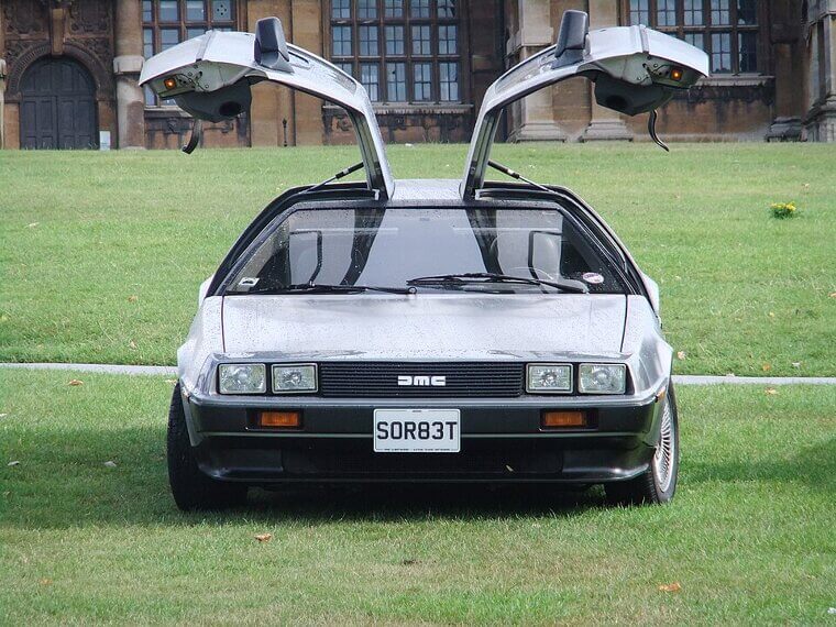 DeLorean DMC-12