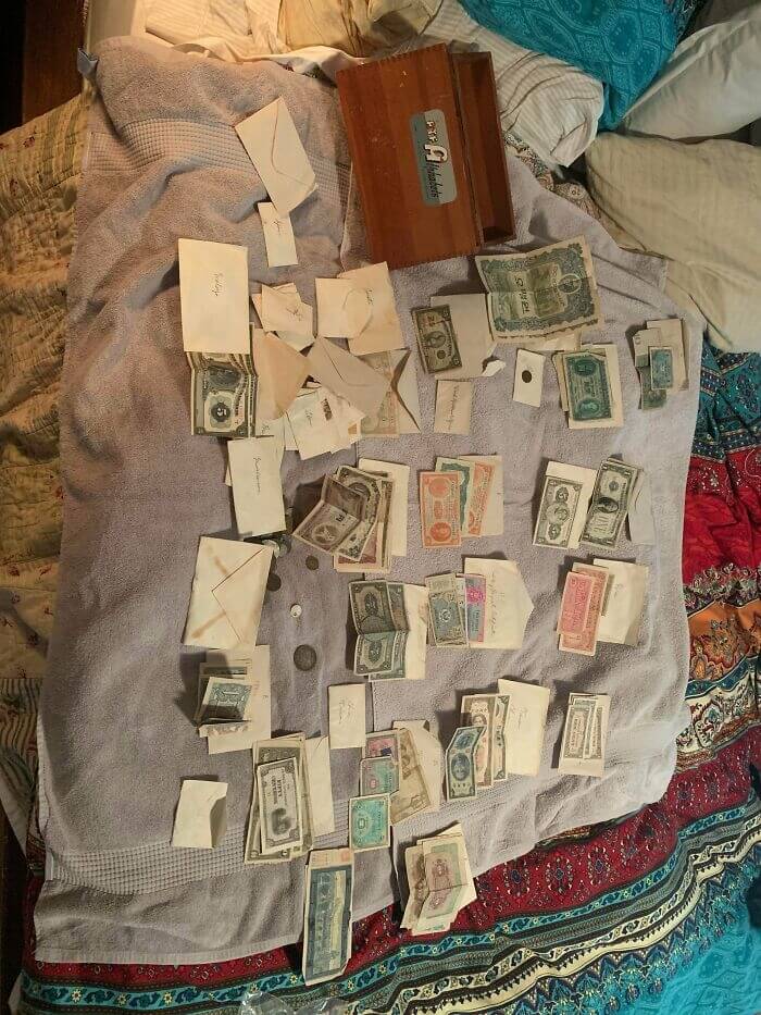 Someone Found This Box Of Old Money While Running Down A Dirt Road