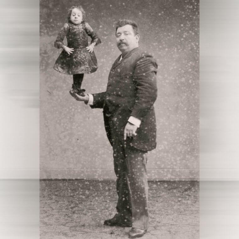 Please Give The Little Lady A Hand