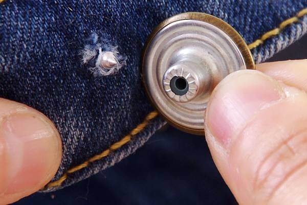 Simple Hot Glue Gun Hacks That Everyone Can Get Stuck Into | RealLifeDIY