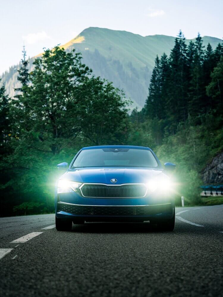 Automatic High Beams to Illuminate Dark Roads Safely