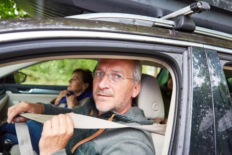 Height-Adjustable Seatbelts for Perfect and Safe Neck Fitment