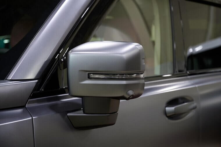 Large Exterior Mirrors for Complete and Confident Blind Spot Views