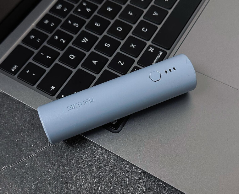 Mantenha uma bateria portátil ao alcance da mão