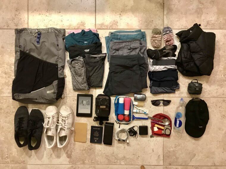 Planeje com antecedência o kit de viagem perfeito para ter tudo o que você precisa no avião