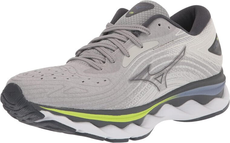 Mizuno Wave Sky 6 - Lightweight Comfort for Every Run - Now 20% Off!