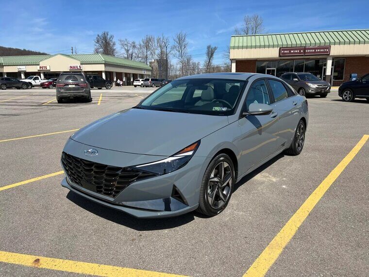 Hyundai Elantra Hybrid Limited