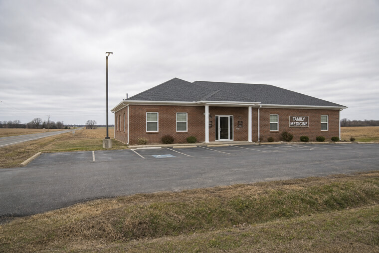 Arkansas Struggles to Attract Doctors