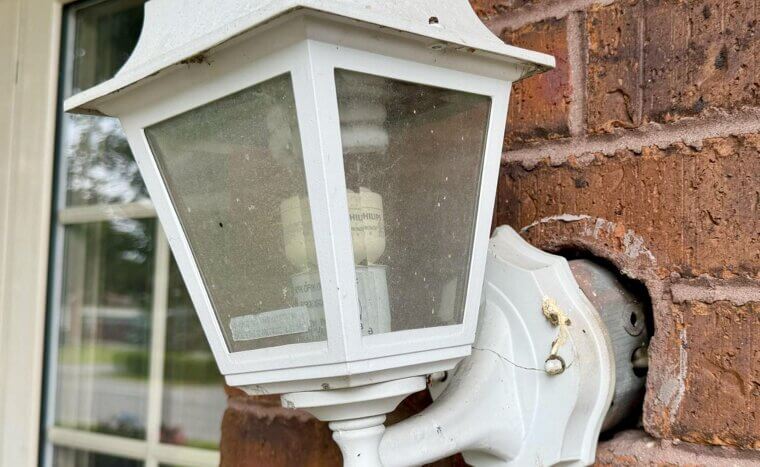 Outdoor Light Fixtures