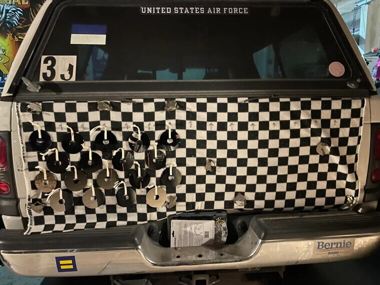 Tailgating Trucks Saves Fuel