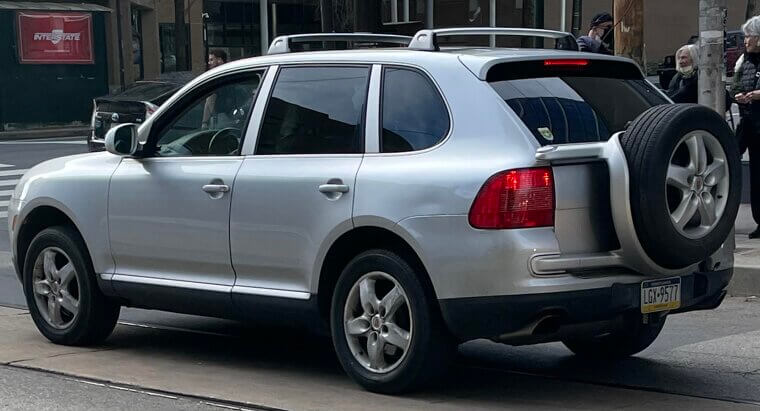 2003 Porsche Cayenne