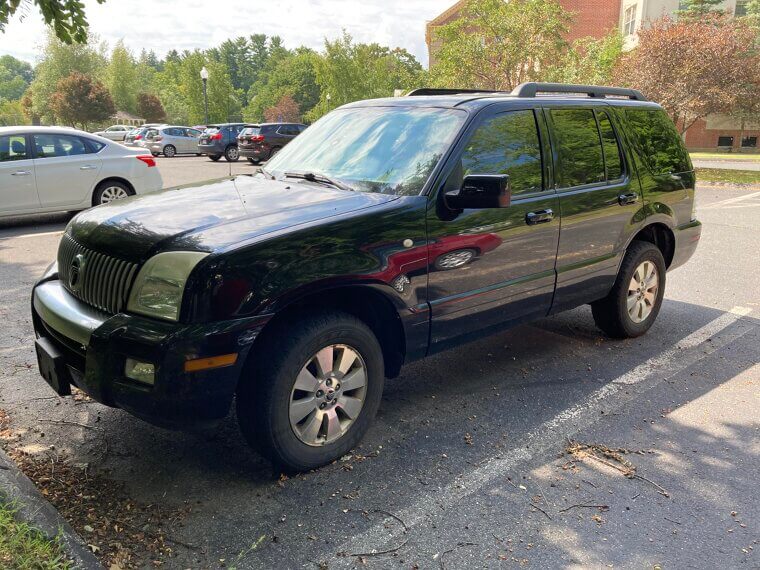 2000s Mercury Mountaineer