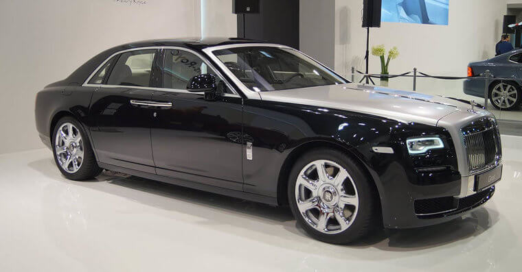 Rolls-Royce Ghost - Precio de salida: 311.900 dólares