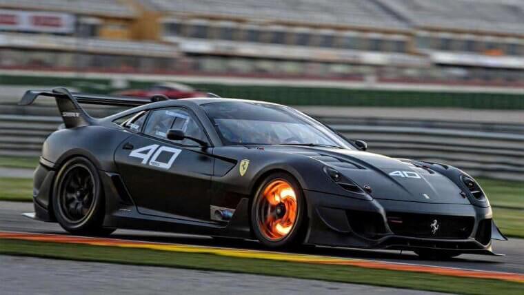 Ferrari 599XX - Precio de salida: 2 millones de dólares