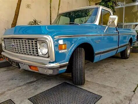Chevrolet C10 Custom Deluxe