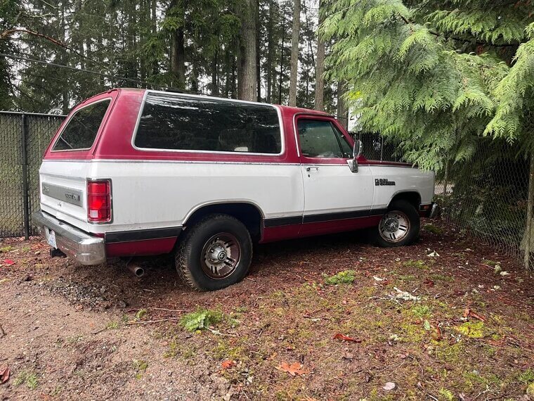 Dodge Ramcharger