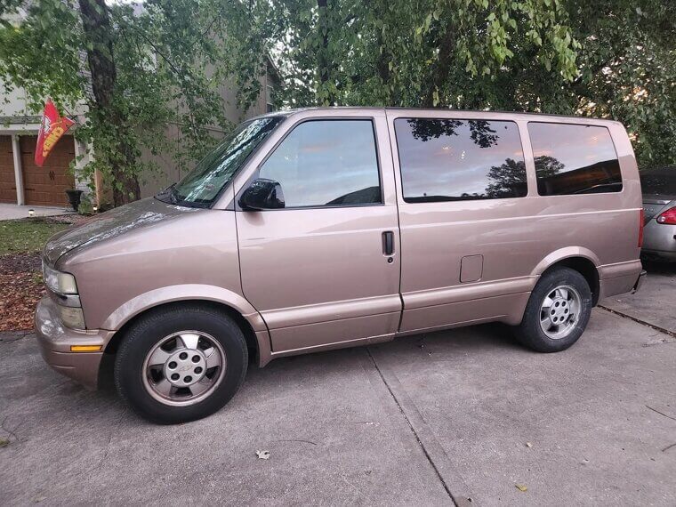 Chevrolet Astro Van