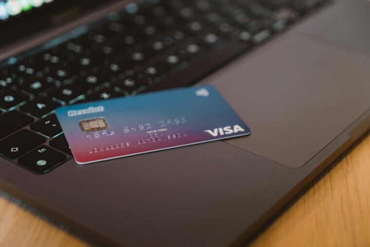 Using Credit Cards to Cover Everyday Expenses