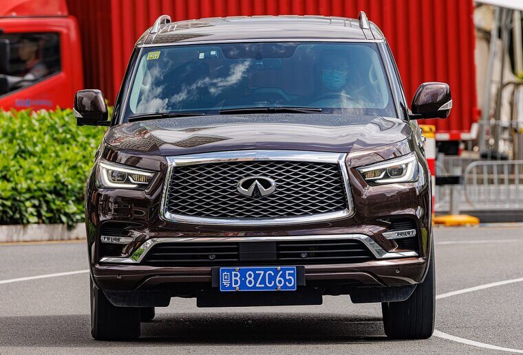Infiniti QX80