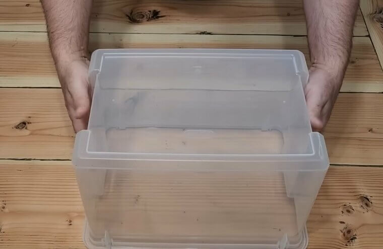 Stackable Plastic Bins With No Labels