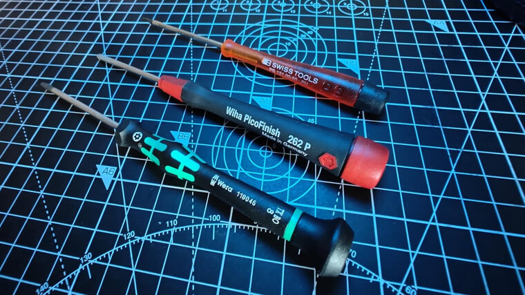 A Precision Screwdriver Set for Delicate Projects