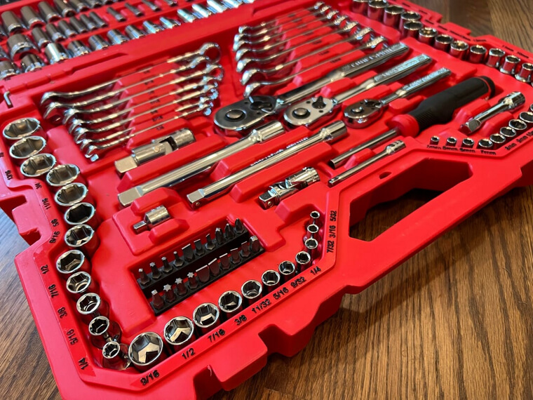 A High Quality Multipurpose Tool Set