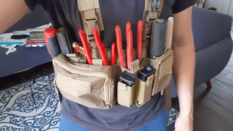 A Heavy Duty Tool Belt With Comfortable Padding