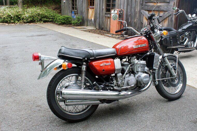 Suzuki GT750