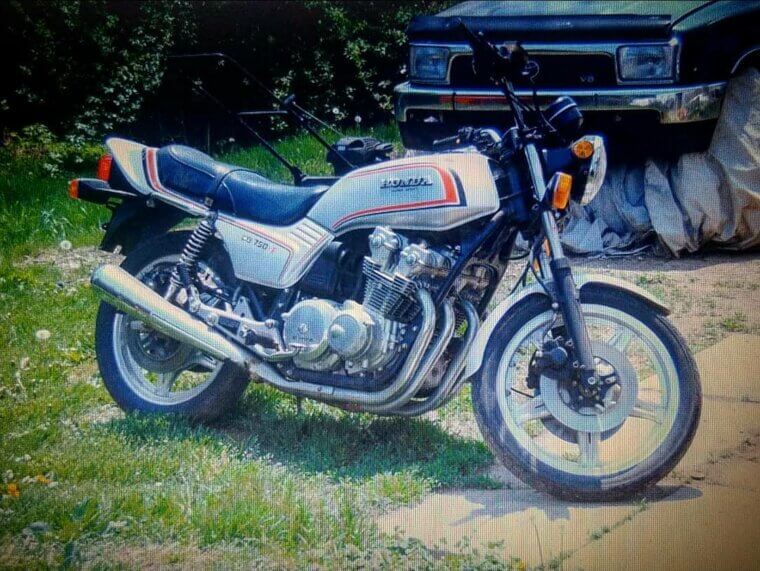 Honda CB750F Super Sport