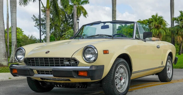 1982 Fiat 124 Spider 2000