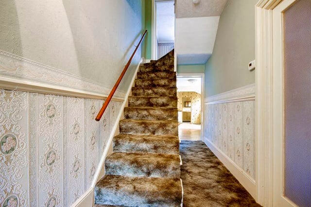 Shag Carpeting on Stairs – A Retro Trip Hazard?