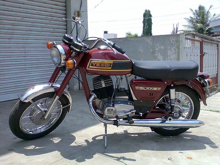 Yezdi Roadking