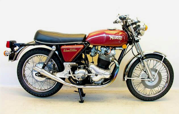 Norton 850 Commando