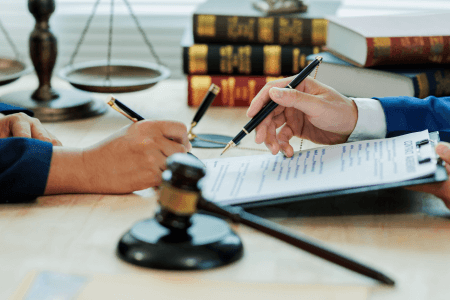 Your Complete Guide to Finding a Pro Bono Lawyer