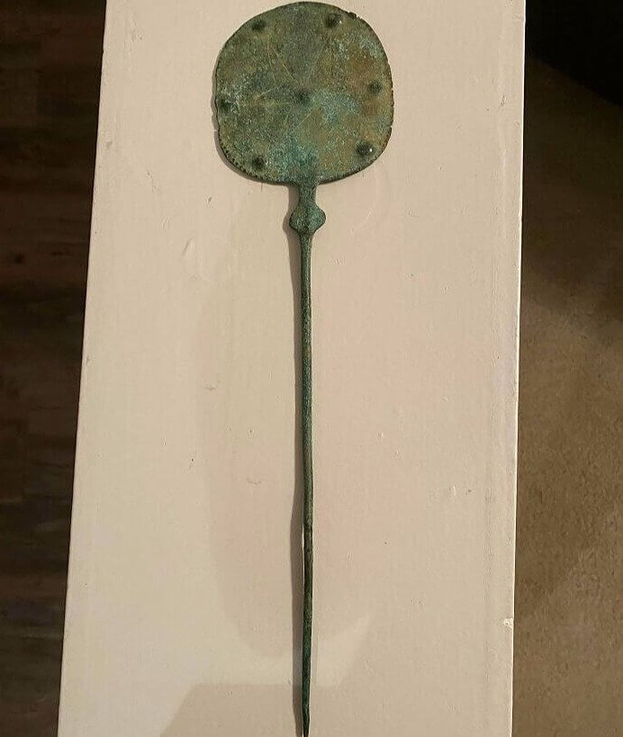 A Persian Hair Accessory From 2,000 Years Ago