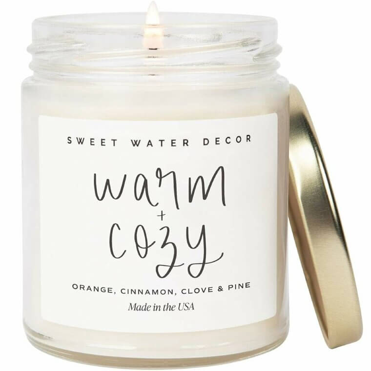 Warm and Cozy Candle - 40-Hour Burn Winter Scent