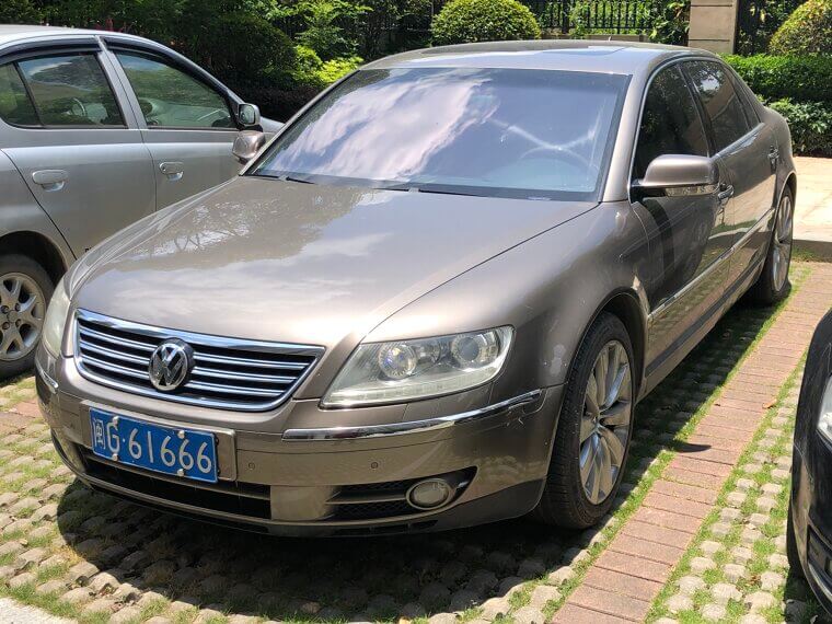 Volkswagen Phaeton - $8,000