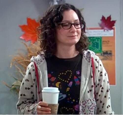 Sara Gilbert como Leslie Winkle