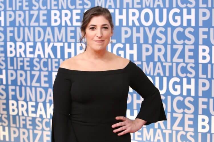 Mayim Bialik en la vida real