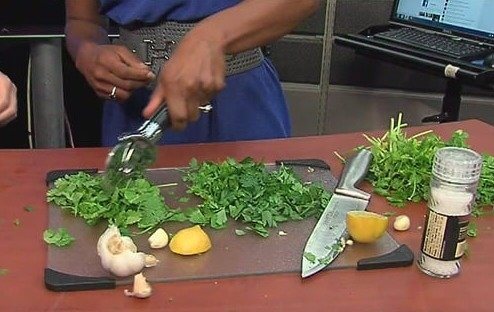 Dice Herbs More Efficiently by Using a Pizza Cutter