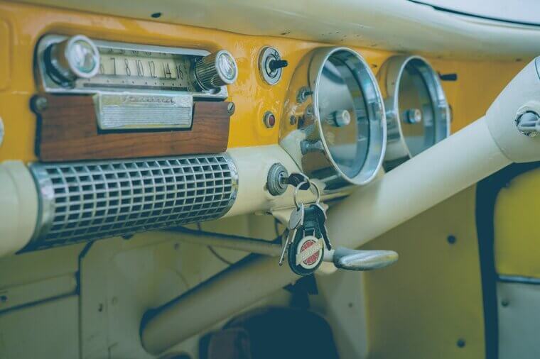 Dangling Keys On Dashboards Bruised Drivers Knees