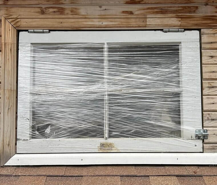 Apply Draft-Blocking Film in Unused Rooms