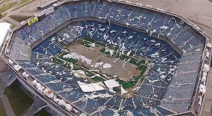 The Multi-Million Dollar Ghost Town: Michigan’s Silverdome Becomes an Urban Jungle