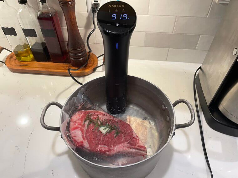 Sous Vide Machine