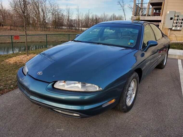 Oldsmobile Aurora
