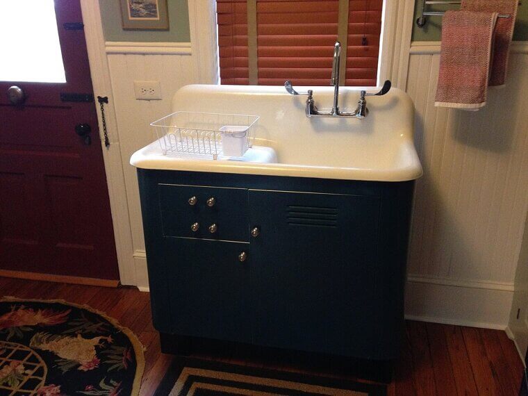 The Kohler Plumbing Dynasty and the "Horses in the Bathtub" Testing