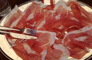 All-Inclusive Resort Buffet Foods Experienced Guests Steer Clear Of